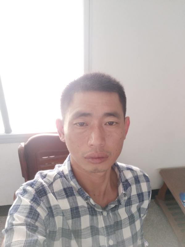 不期而遇的第一张照片--永泰婚介网