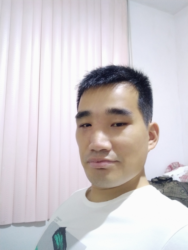 大男孩的第一张照片--永泰婚介网