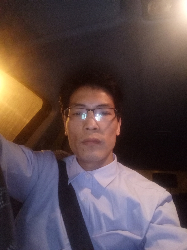 爱也要以诚相待的第三张照片--永泰婚介网