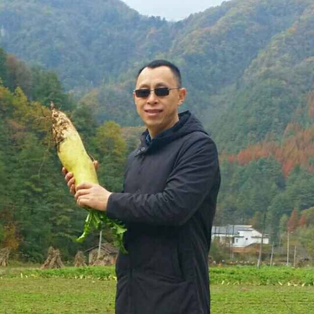 墨迹男的第一张照片--永泰婚介网