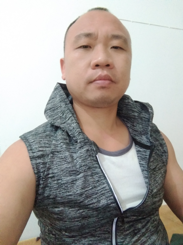 whm的第一张照片--永泰婚介网