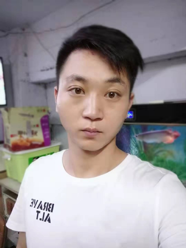 七秒记忆的第一张照片--永泰婚介网
