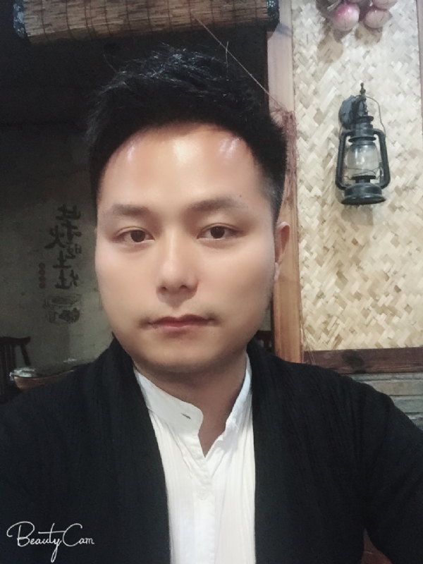 亦初的第一张照片--永泰婚介网