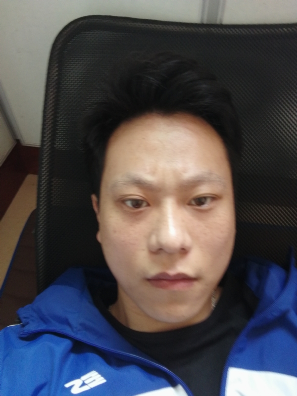 爱上的感觉的第一张照片--永泰婚介网