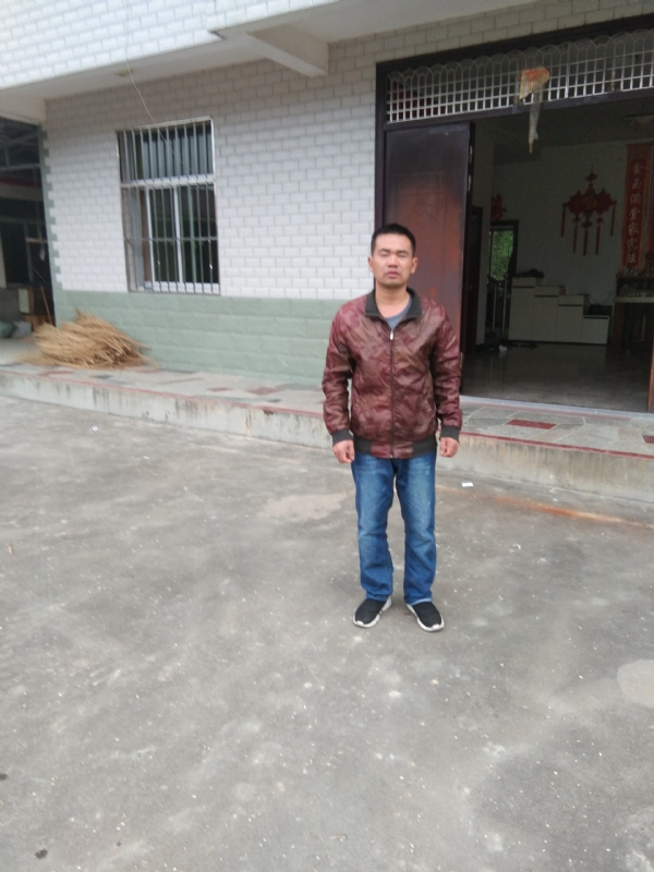 阿泉的第一张照片--永泰婚介网