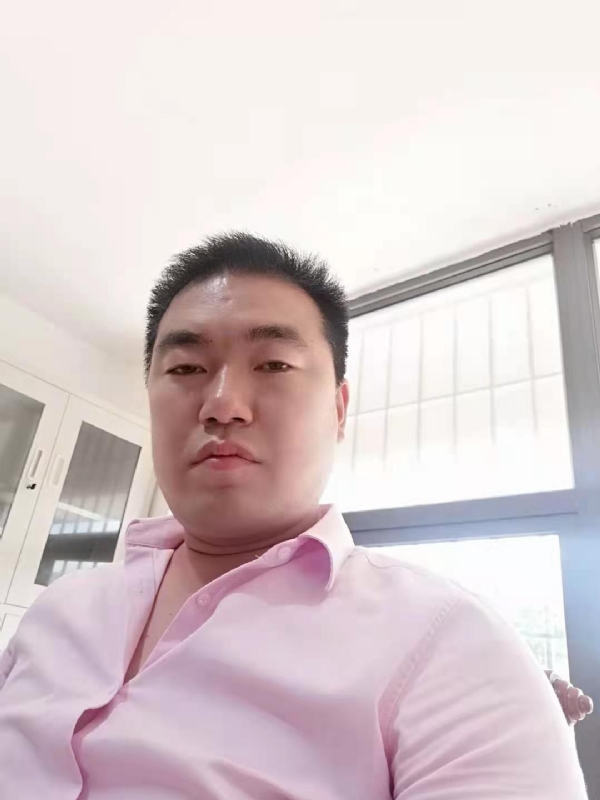 命运的打拼的第一张照片--永泰婚介网