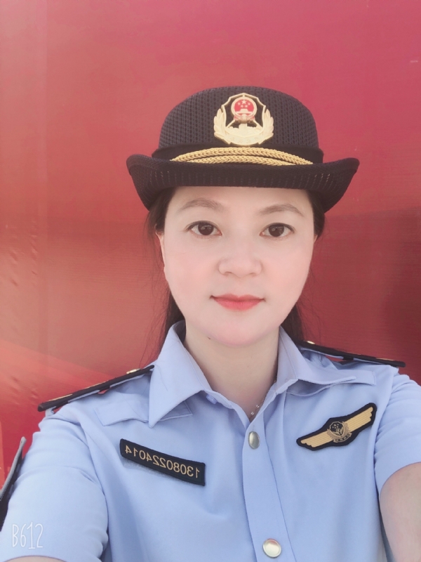 明明的第一张照片--永泰婚介网
