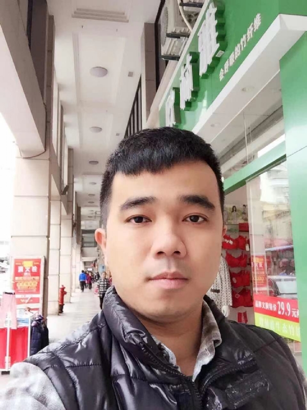 小小怪兽的第一张照片--永泰婚介网