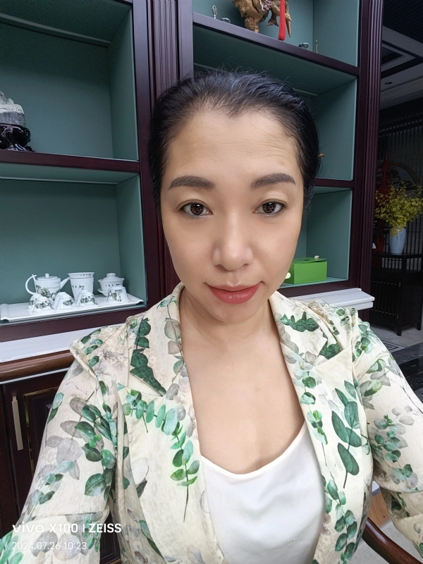 仝馨的第三张照片--永泰婚介网