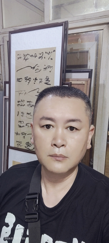 永恒的瞬间的第一张照片--永泰婚介网