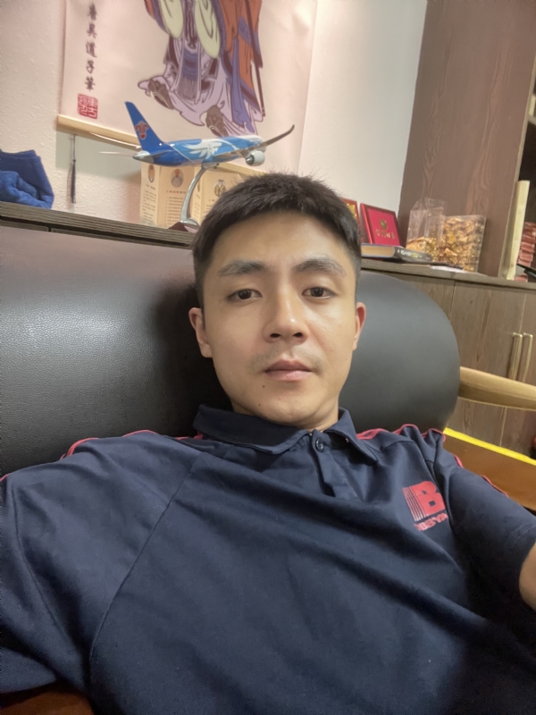 曾曾日上的第一张照片--永泰婚介网
