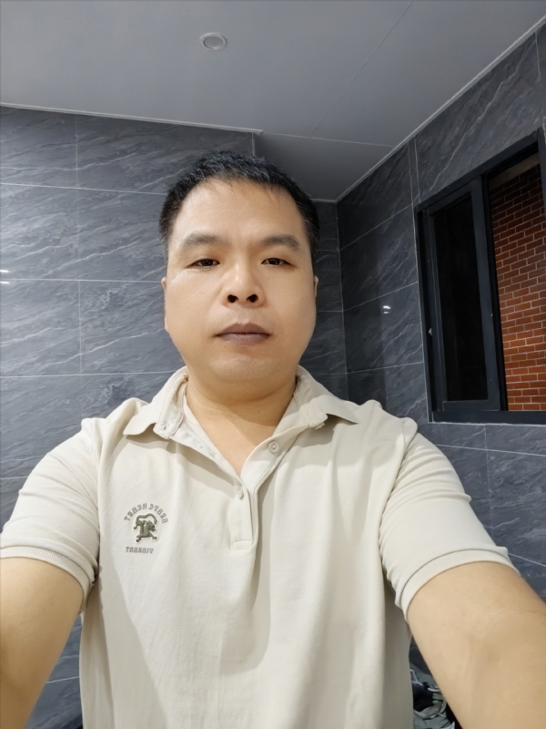 刘两水的第一张照片--永泰婚介网